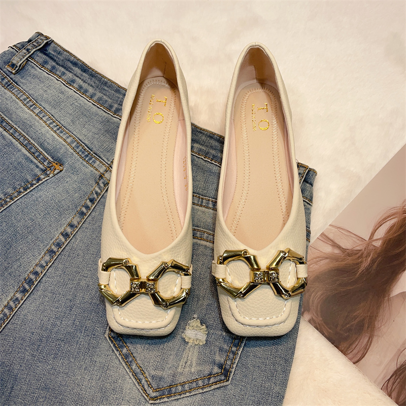 รองเท้าคัทชูผู้หญิงส้นเตี้ย ใส่สบาย มีขนาด35-40
