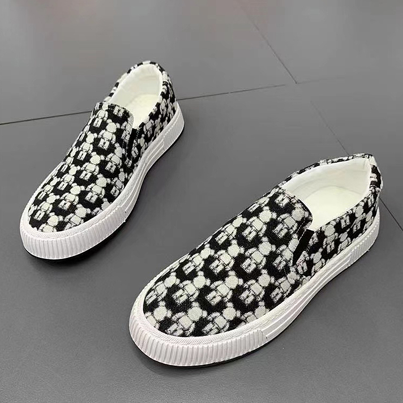 รองเท้าผ้าใบผู้ชายใส่สบาย รองเท้าผ้าใบชาย ใส่เที่ยว มีขนาด39-44