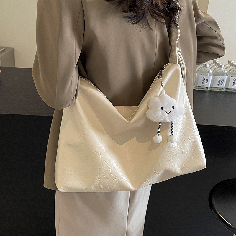 กระเป๋าผู้หญิงสวยๆ กระเป๋าสะพายข้างผู้หญิง กระเป๋าแบรนด์COOL BAG