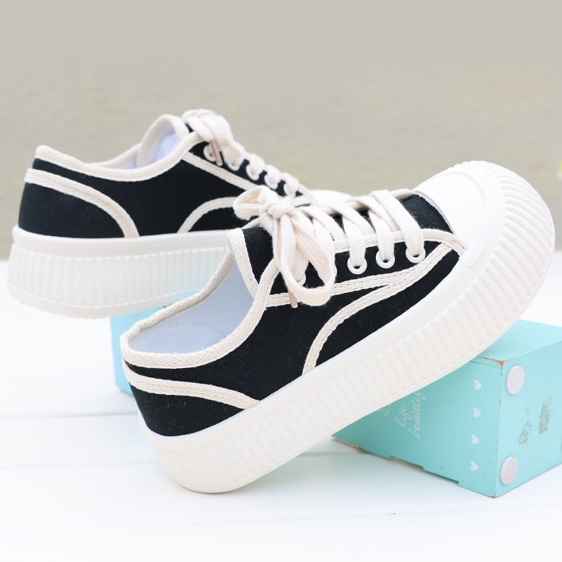 รองเท้าผ้าใบผู้หญิง ใส่สบาย รองเท้าผ้าใบใส่เที่ยวผู้หญิง มีSIZE 35 36 37 38 39 40