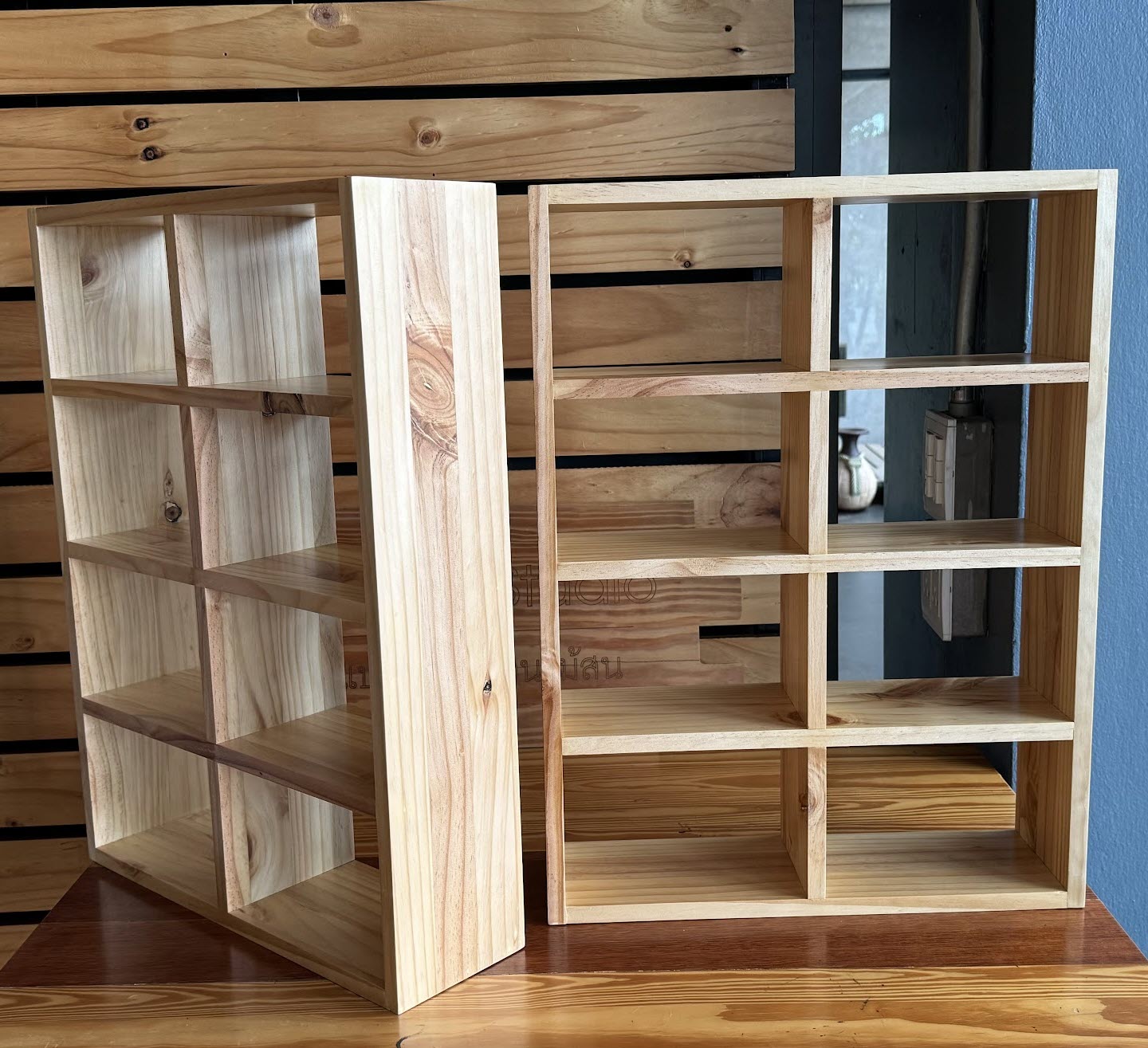 ชั้นวางแผ่นซีดี