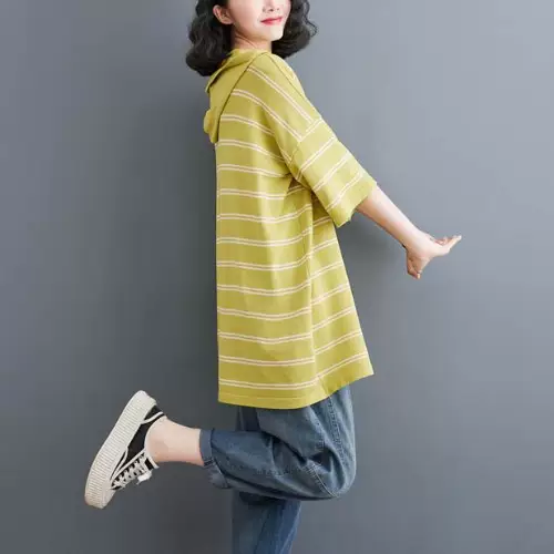 เสื้อยืดแขนยาว มีฮู้ด มีขนาด S M L XL สนใจทักแชท
