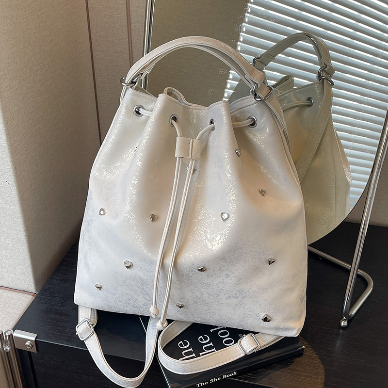 กระเป๋าผู้หญิงสวยๆ กระเป๋าสะพายข้างผู้หญิง กระเป๋าแบรนด์COOL BAG