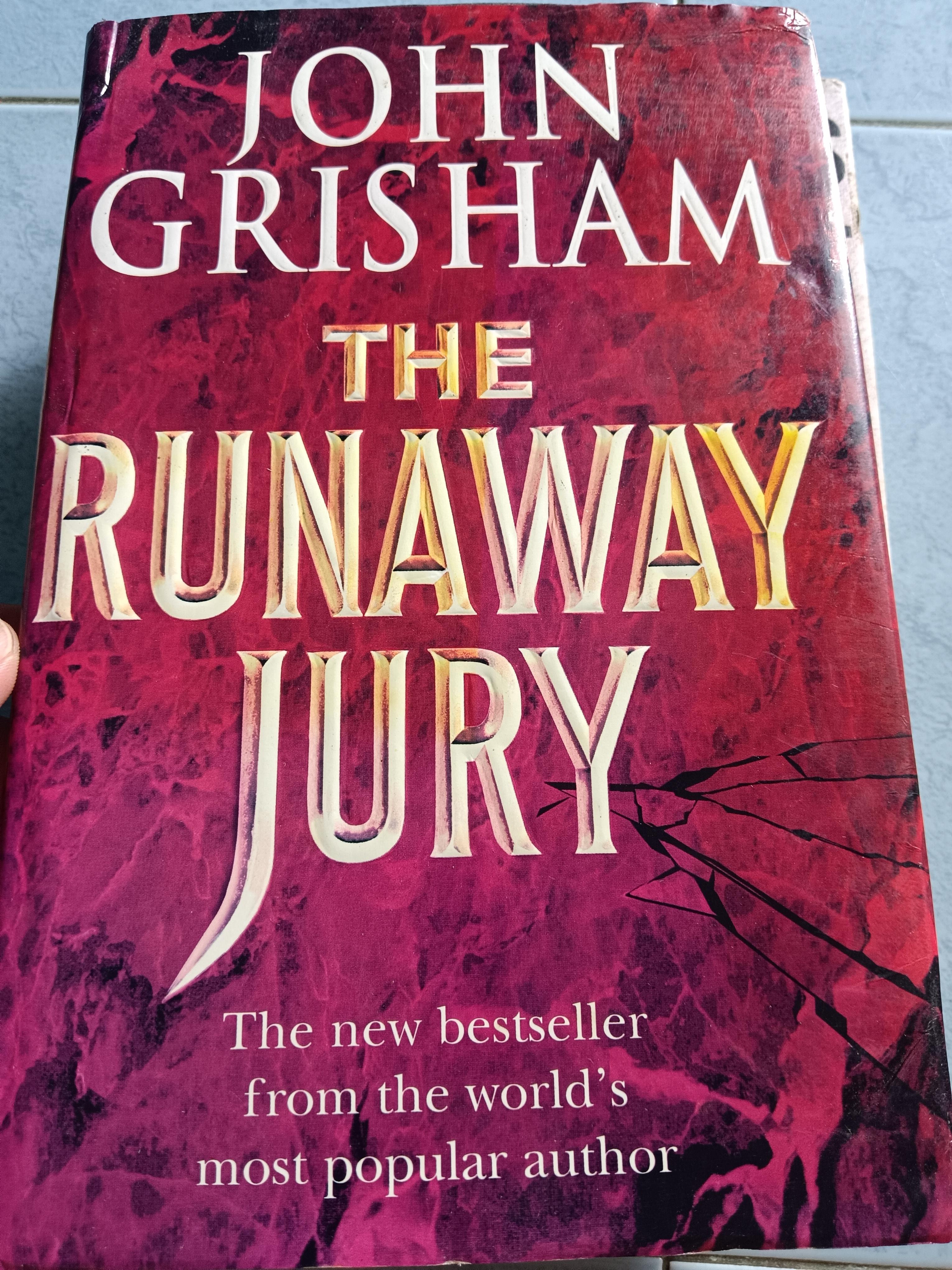 THE RUNAWAY JURY/JOHN GRISHAM