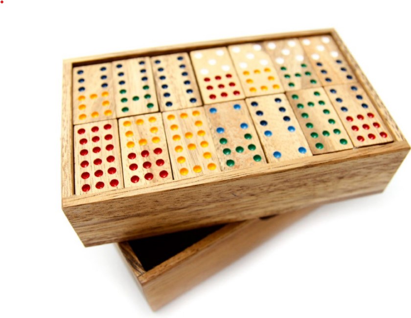 โดมิโนหกจุด ของเล่นเสริมพัฒนาการ ของเล่นเพื่อสันทนาการ เกมส์ไม้