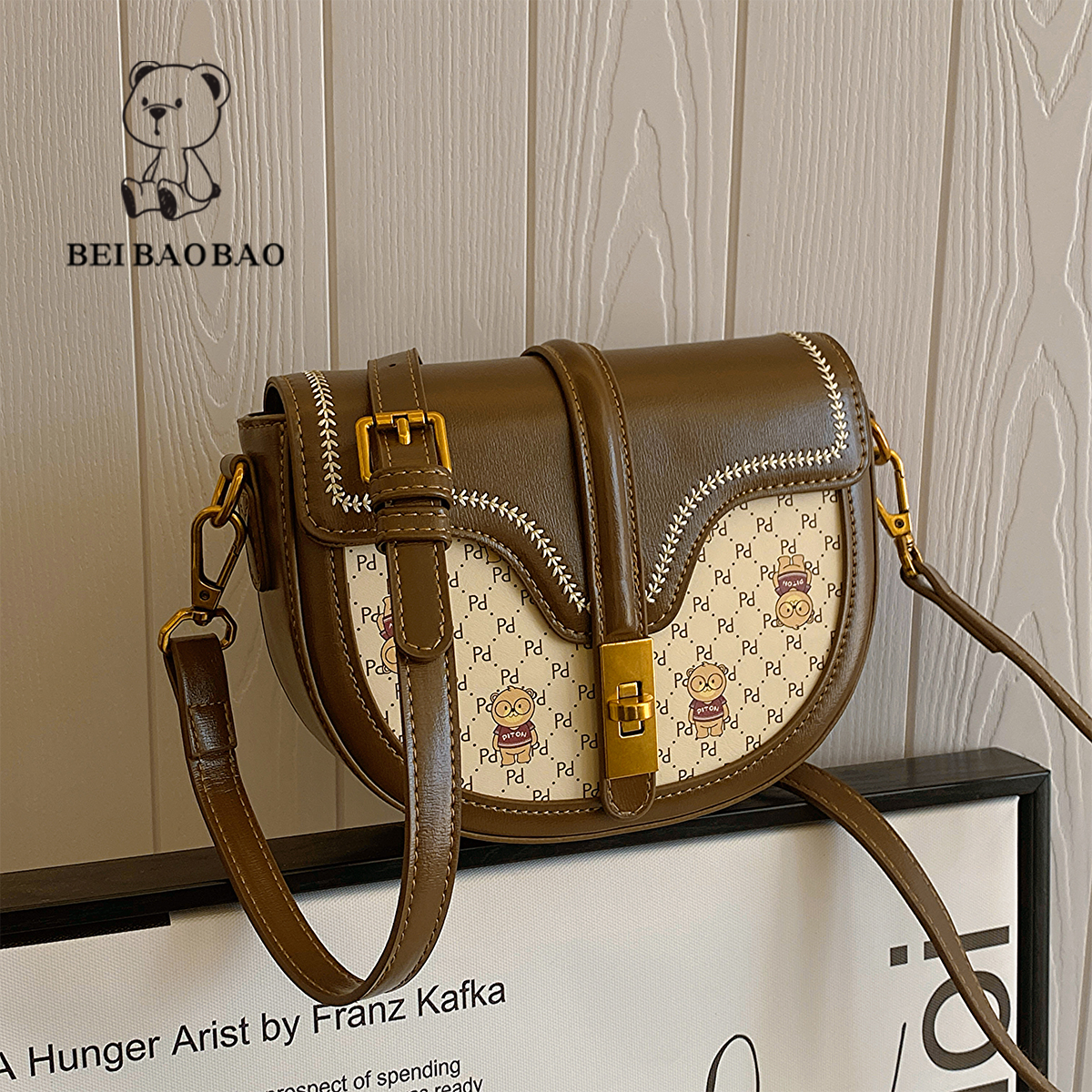 กระเป๋าผู้หญิงสวยๆ กระเป๋าสะพายข้างผู้หญิง กระเป๋าแบรนด์ BEAR BAG กระเป๋าหมีสุดคิ้ว!