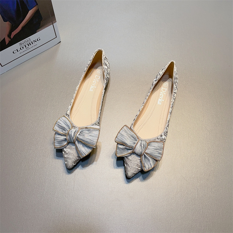 รองเท้าคัทชูผู้หญิงส้นเตี้ย ใส่สบาย มีขนาด35-40