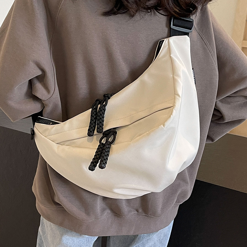 กระเป๋าผู้หญิงสวยๆ กระเป๋าสะพายข้างผู้หญิง กระเป๋าแบรนด์COOL BAG