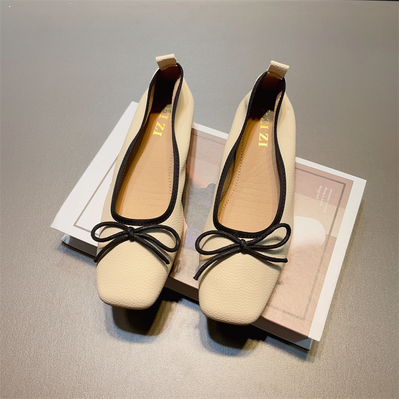 รองเท้าคัทชูผู้หญิงส้นเตี้ย ใส่สบาย มีขนาด35-40