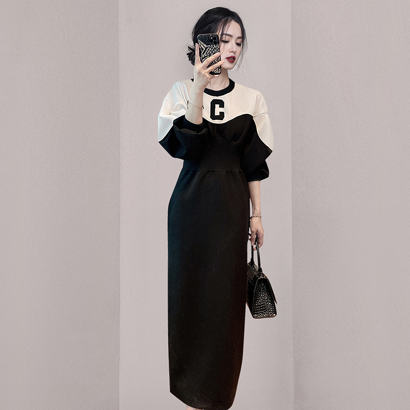 ชุดเดรสยาวสวยๆ สไตล์เกาหลี มีขนาด S M L XL สนใจทักแชท