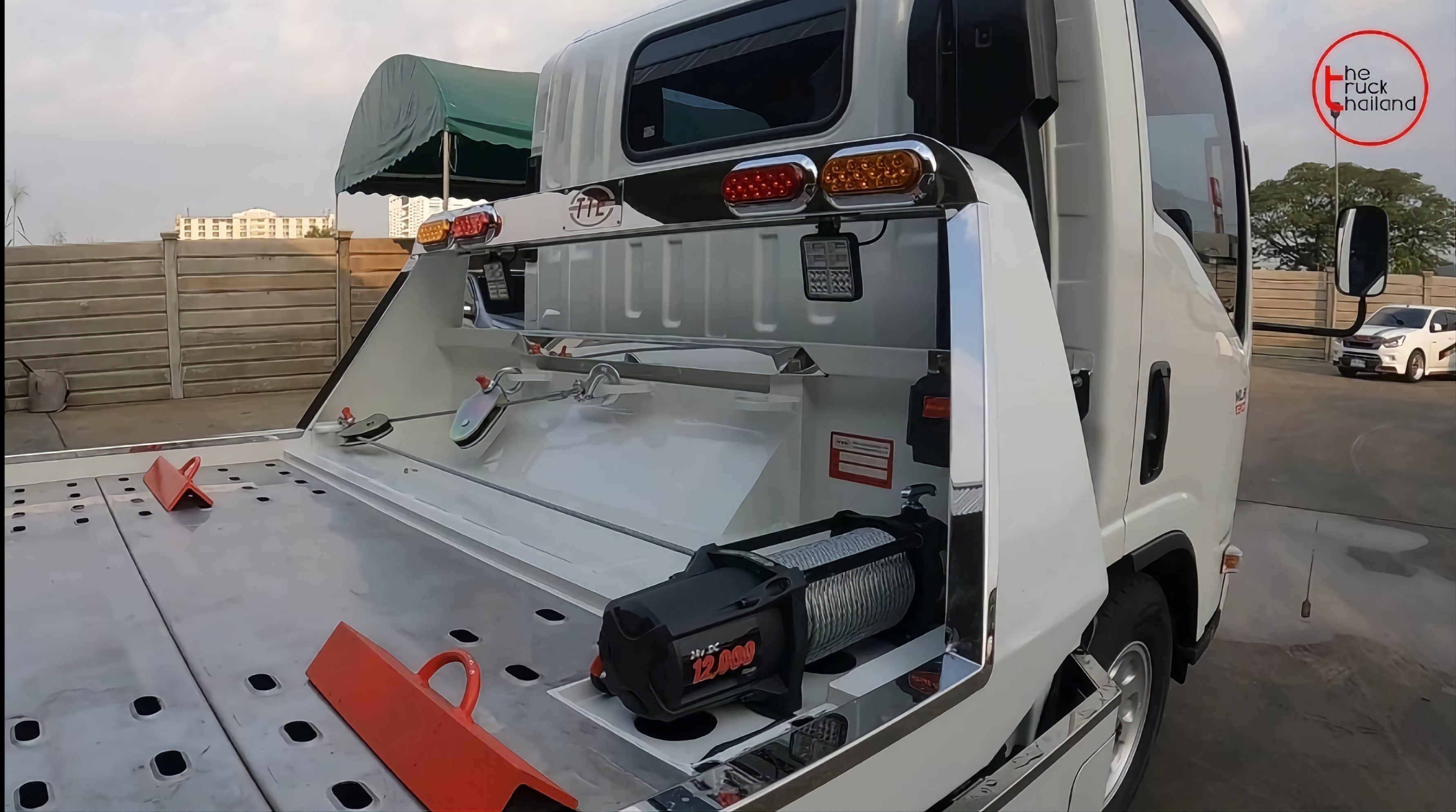 วินซ์12,000 ปอนด์ GEN-2 24v.