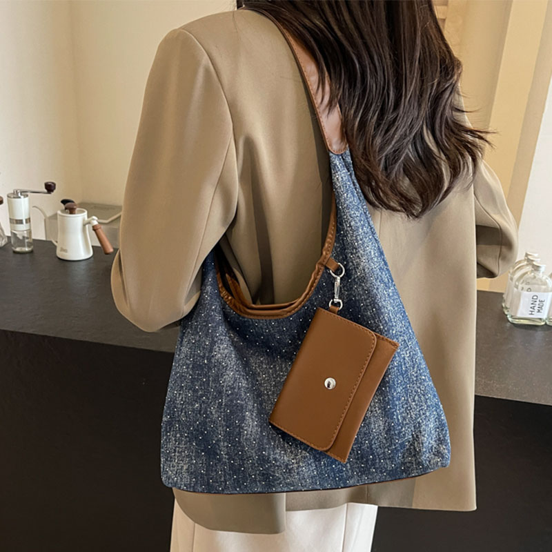 กระเป๋าผู้หญิงสวยๆ กระเป๋าสะพายข้างผู้หญิง กระเป๋าแบรนด์COOL BAG