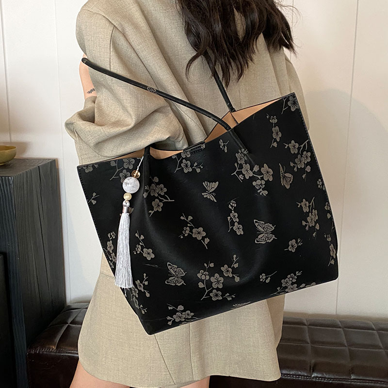 กระเป๋าผู้หญิงสวยๆ กระเป๋าสะพายข้างผู้หญิง กระเป๋าแบรนด์COOL BAG