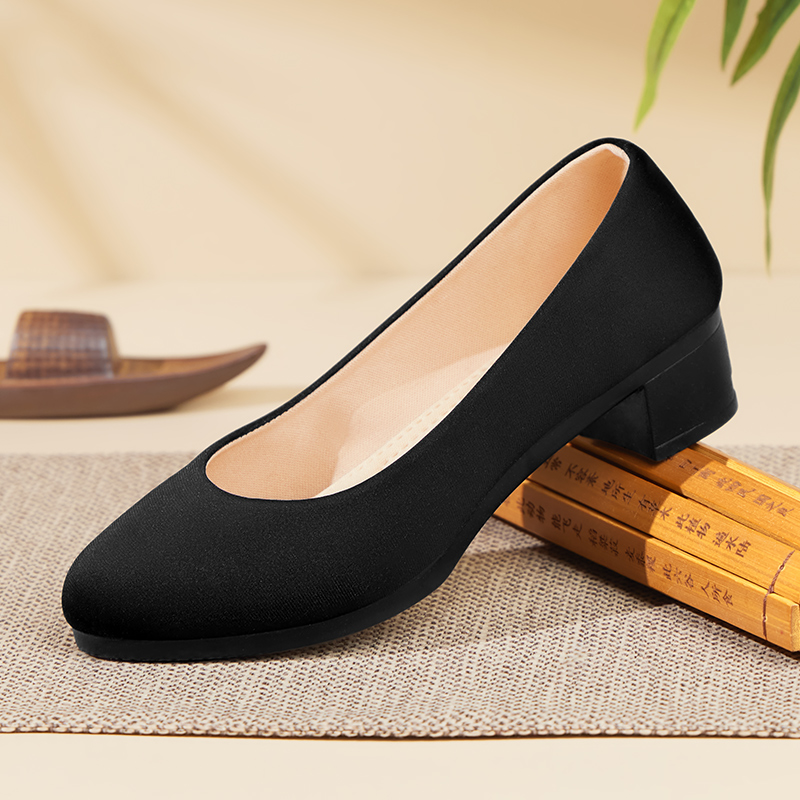 รองเท้าผ้าใบผู้หญิง ใส่สบาย รองเท้าผ้าใบใส่เที่ยวผู้หญิง มีSIZE 35 36 37 38 39 40