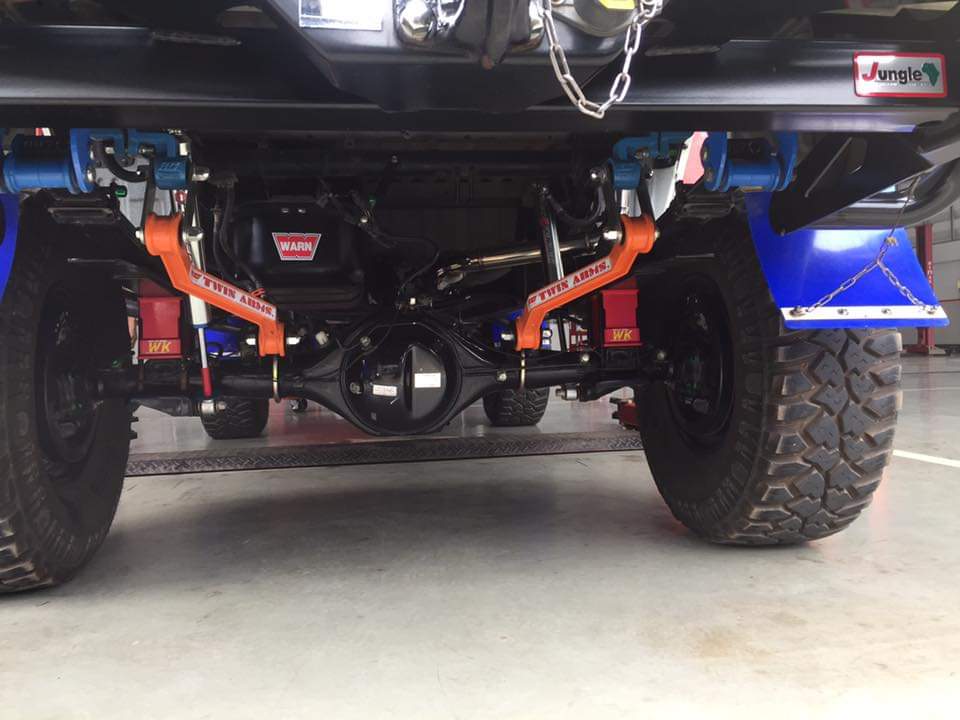 ก้อนรองเพลาหลังปรับองศา WK EFFECT OFFROAD