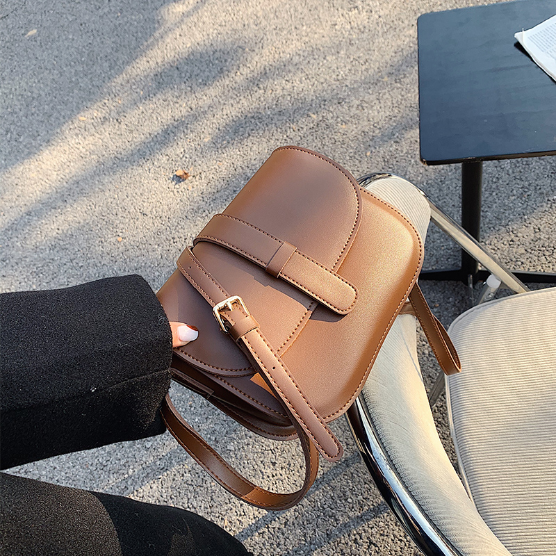 กระเป๋าผู้หญิงสวยๆ กระเป๋าสะพายข้างผู้หญิง กระเป๋าแบรนด์COOL BAG