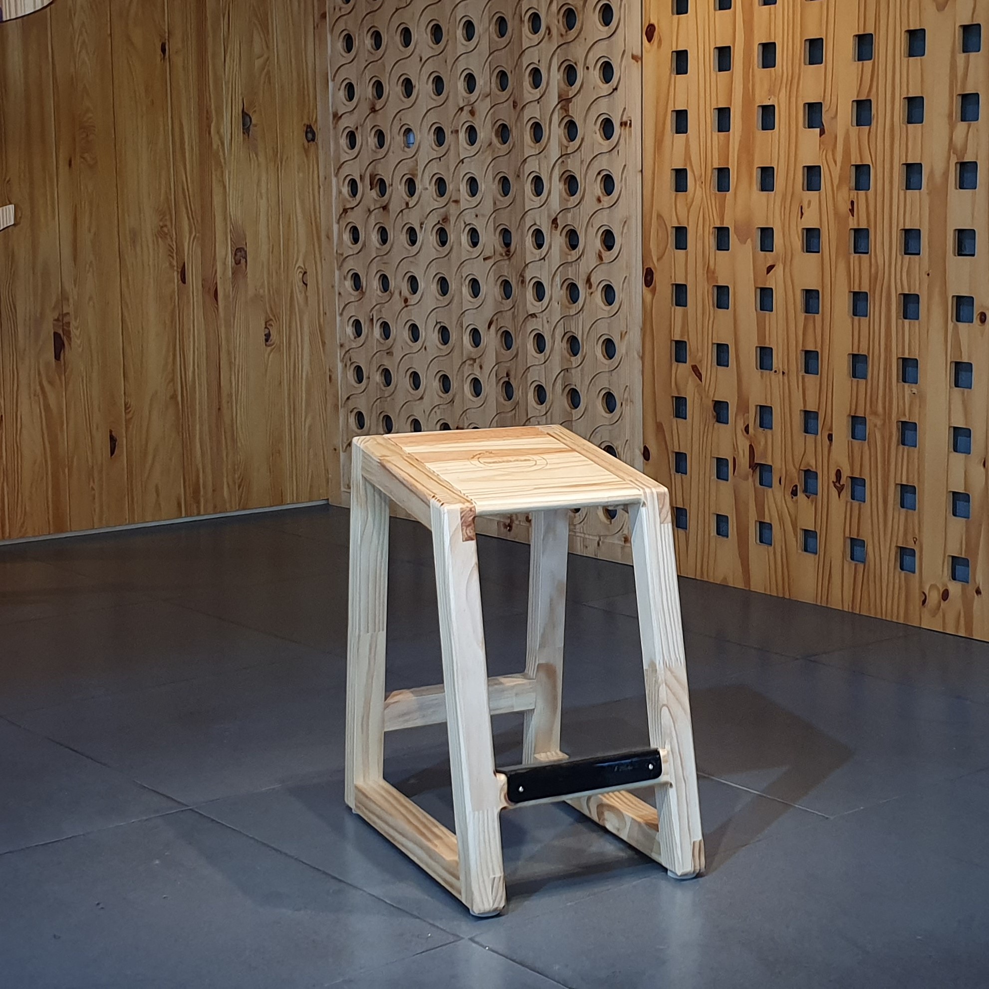 เก้าอี้ทรง A แบบเอียง (422-02)