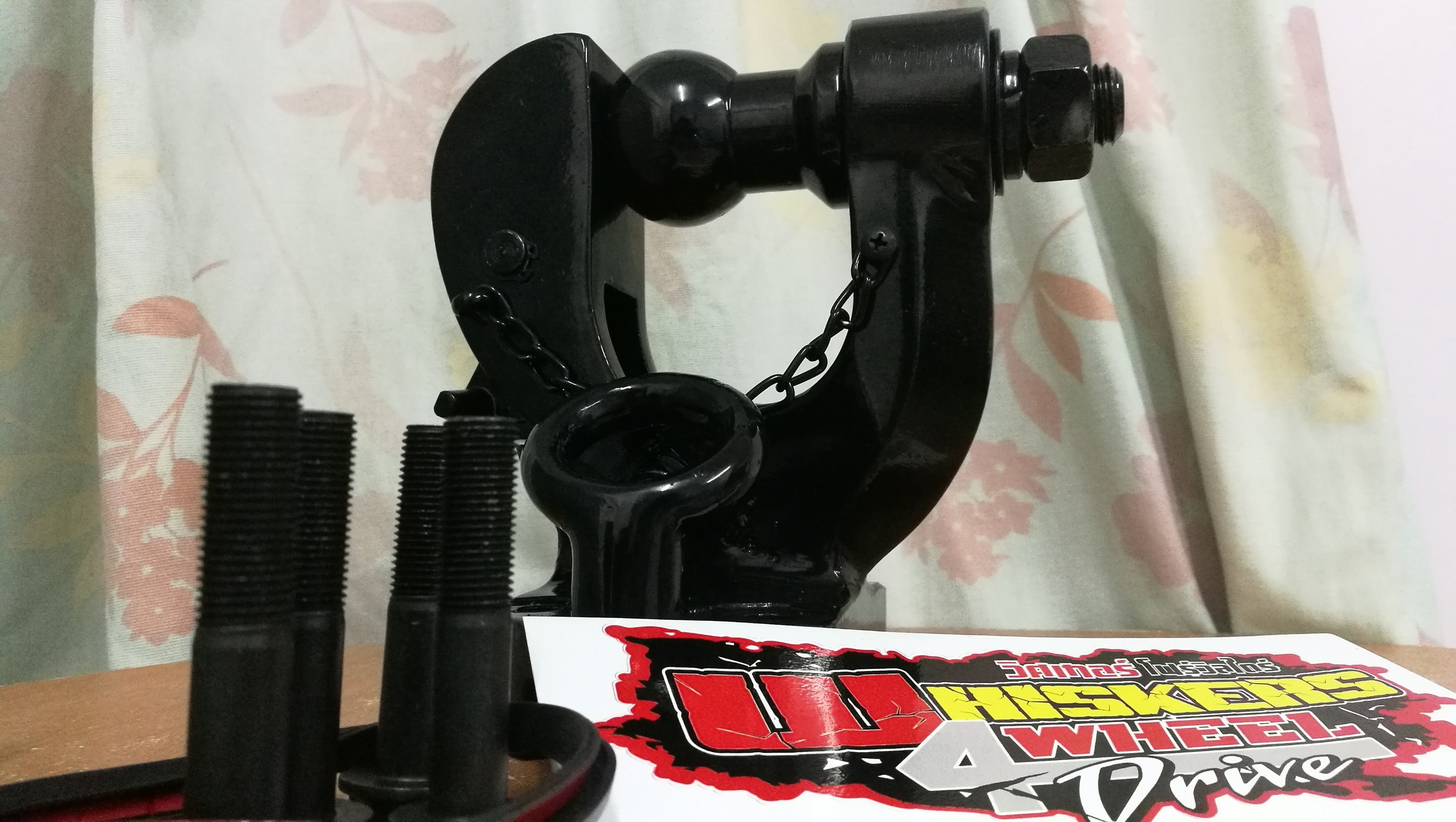 หัวลากปากนกแก้ว 8 ตัน VX80 ตัวใหญ่ ตัวใหญ่สำหรับ VX80 สีดำ พร้อมหูเซฟตี้ 2 ด้าน