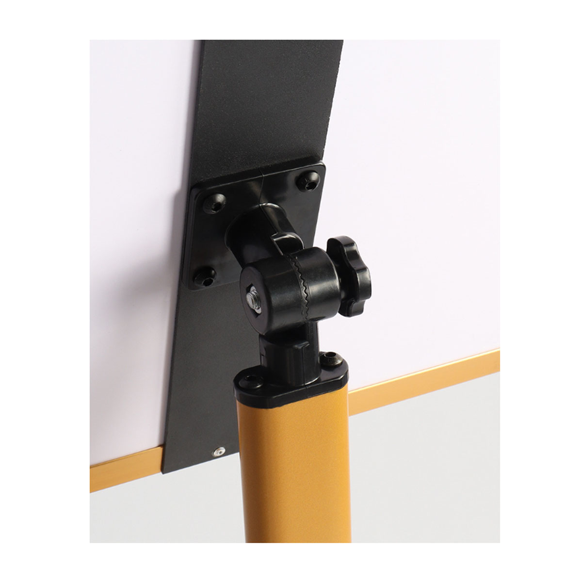 ขาตั้งป้ายโปสเตอร์