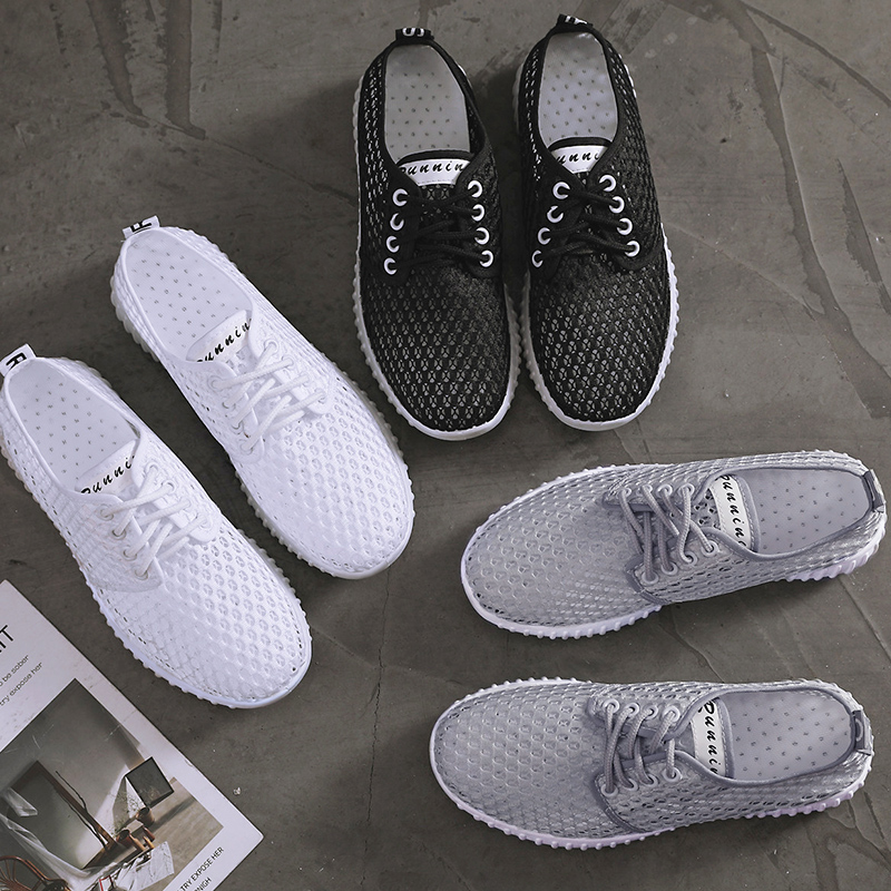 รองเท้าผ้าใบผู้หญิง ใส่สบาย รองเท้าผ้าใบใส่เที่ยวผู้หญิง มีSIZE 35 36 37 38 39 40
