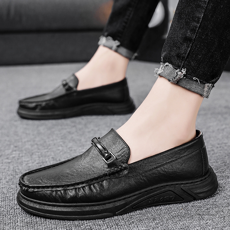 รองเท้าหนังผู้ชาย มีไซส์39-44 รองเท้าโลฟเฟอร์ชาย Slip-On Shoes มีขนาด39-44
