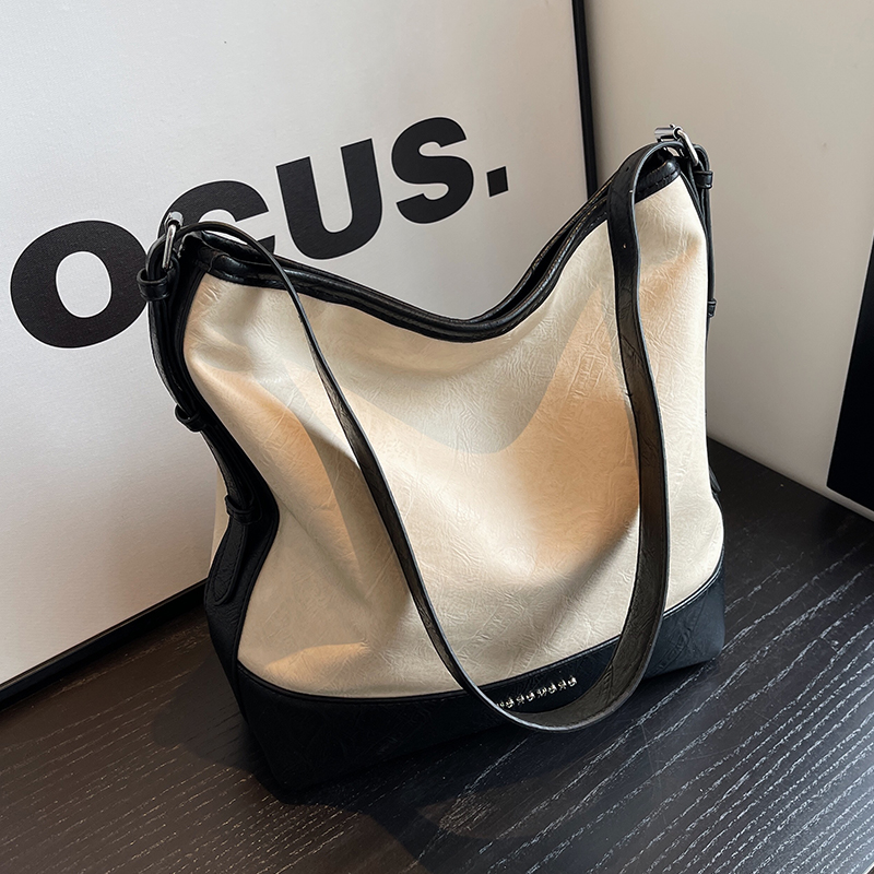 กระเป๋าผู้หญิงสวยๆ กระเป๋าสะพายข้างผู้หญิง กระเป๋าแบรนด์COOL BAG