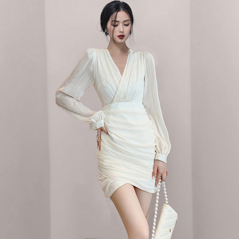 ชุดเดรสยาวสวยๆ สไตล์เกาหลี มีขนาด S M L XL สนใจทักแชท