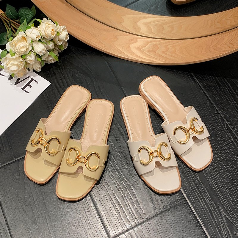 รองเท้าแตะผู้หญิงส้นเตี้ย ใส่สบาย มีขนาด35-43