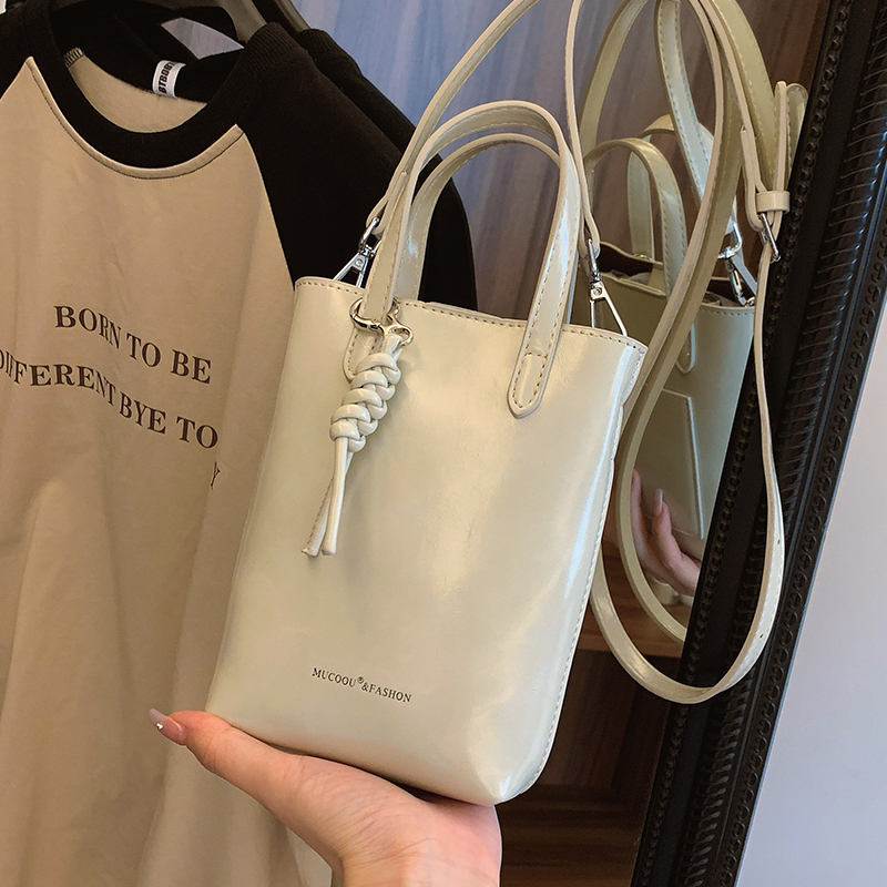 กระเป๋าผู้หญิงสวยๆ กระเป๋าสะพายข้างผู้หญิง กระเป๋าแบรนด์COOL BAG