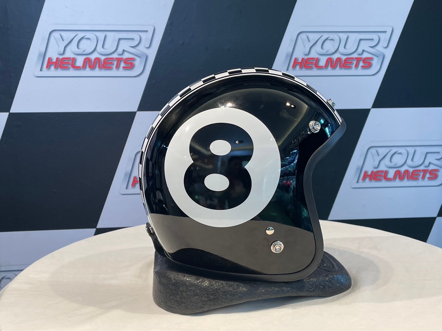 AVEX LB CAFE เลข8 หมากรุก สีดำ