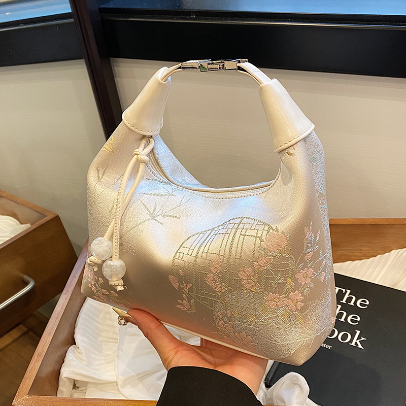 กระเป๋าผู้หญิงสวยๆ กระเป๋าสะพายข้างผู้หญิง กระเป๋าแบรนด์COOL BAG