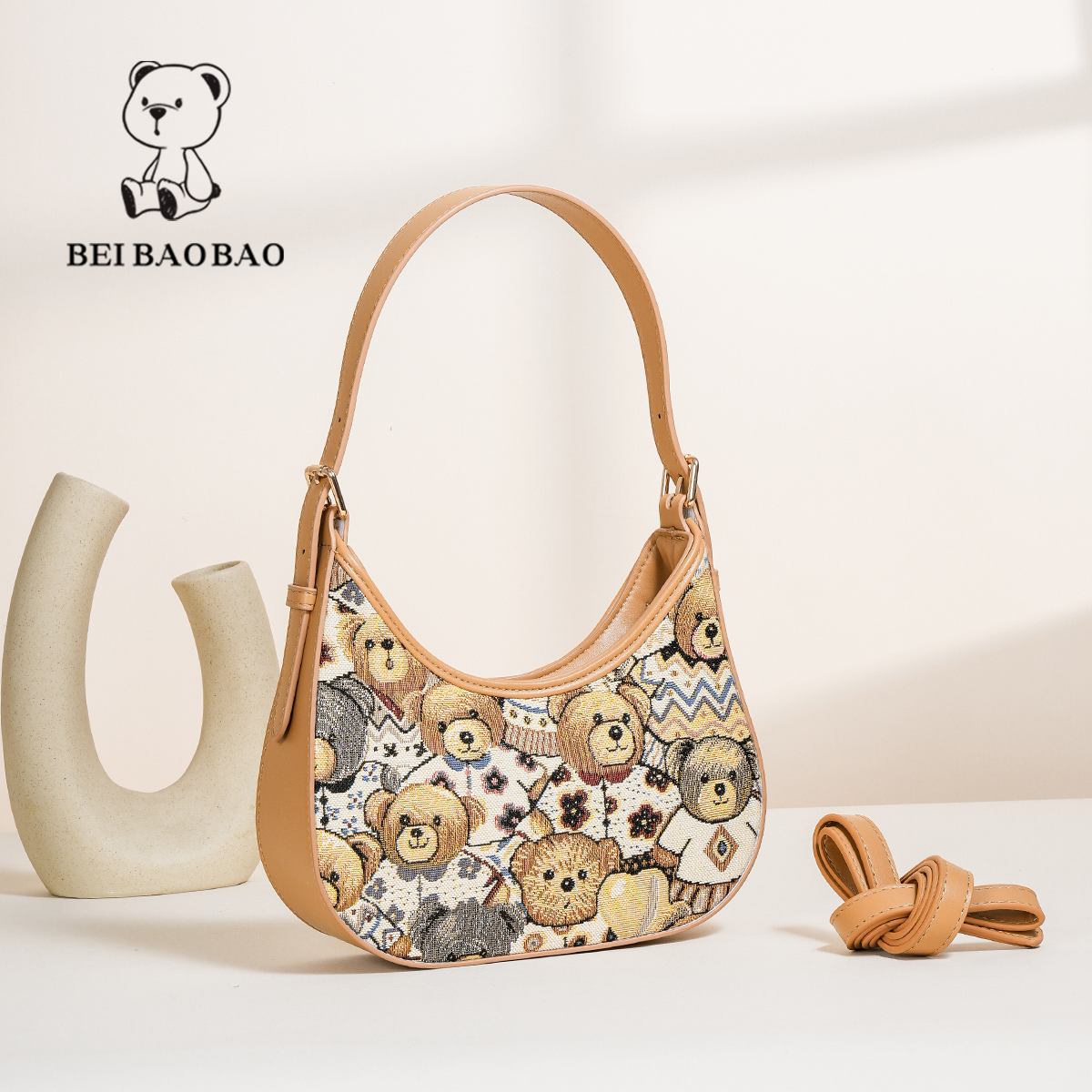 กระเป๋าผู้หญิงสวยๆ กระเป๋าสะพายข้างผู้หญิง กระเป๋าแบรนด์ BEAR BAG กระเป๋าหมีสุดคิ้ว!