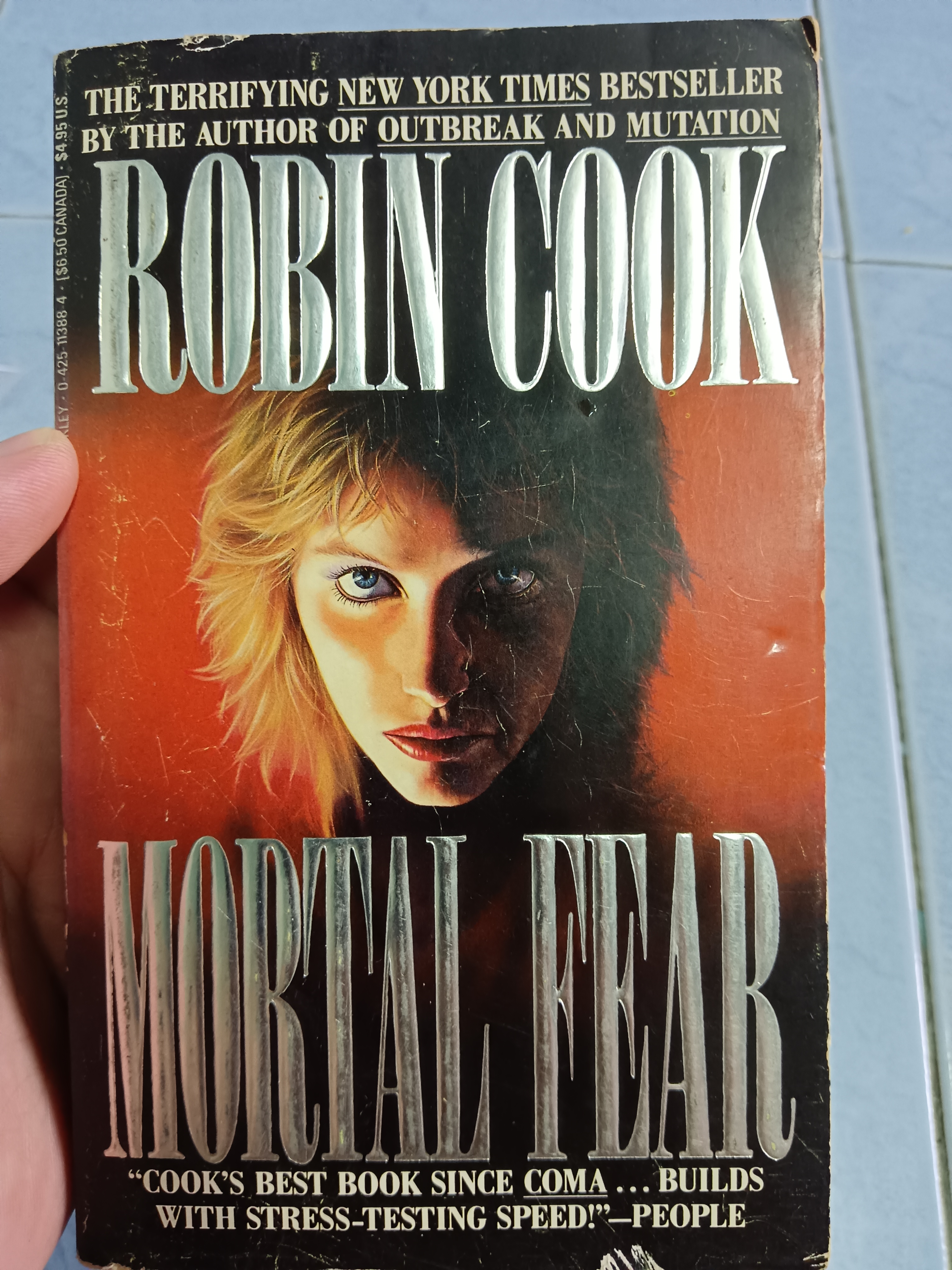 MORTAL FEAR/ROBIN COOK