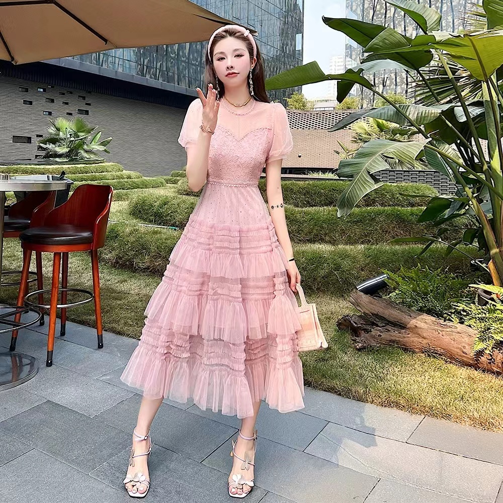 ชุดเดรสยาวสวยๆ ชุดกระโปรงยาว ชุดเดรสยาว ชุดแซกยาว มีขนาด S M L XL สนใจทักแชท