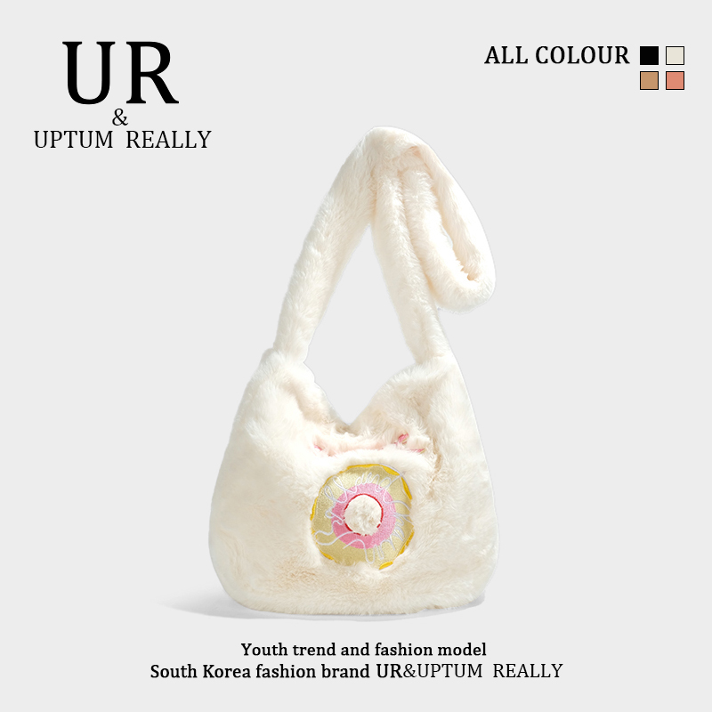 กระเป๋าผู้หญิงสวยๆ กระเป๋าสะพายข้างผู้หญิง กระเป๋าแบรนด์ BEAR BAG กระเป๋าหมีสุดคิ้ว!