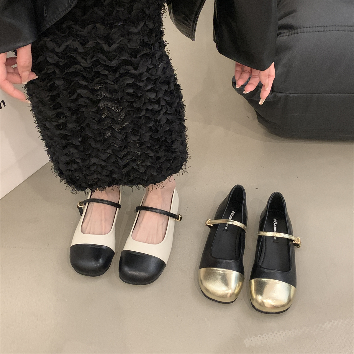 รองเท้าคัทชูผู้หญิงส้นเตี้ย ใส่สบาย มีขนาด35-43