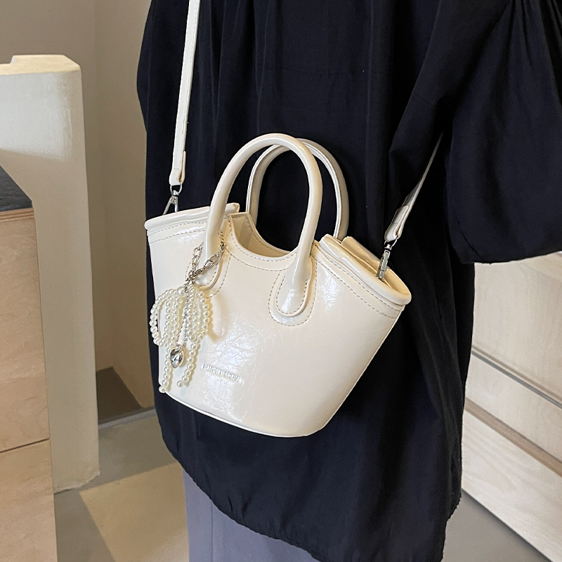 กระเป๋าผู้หญิงสวยๆ กระเป๋าสะพายข้างผู้หญิง กระเป๋าแบรนด์COOL BAG
