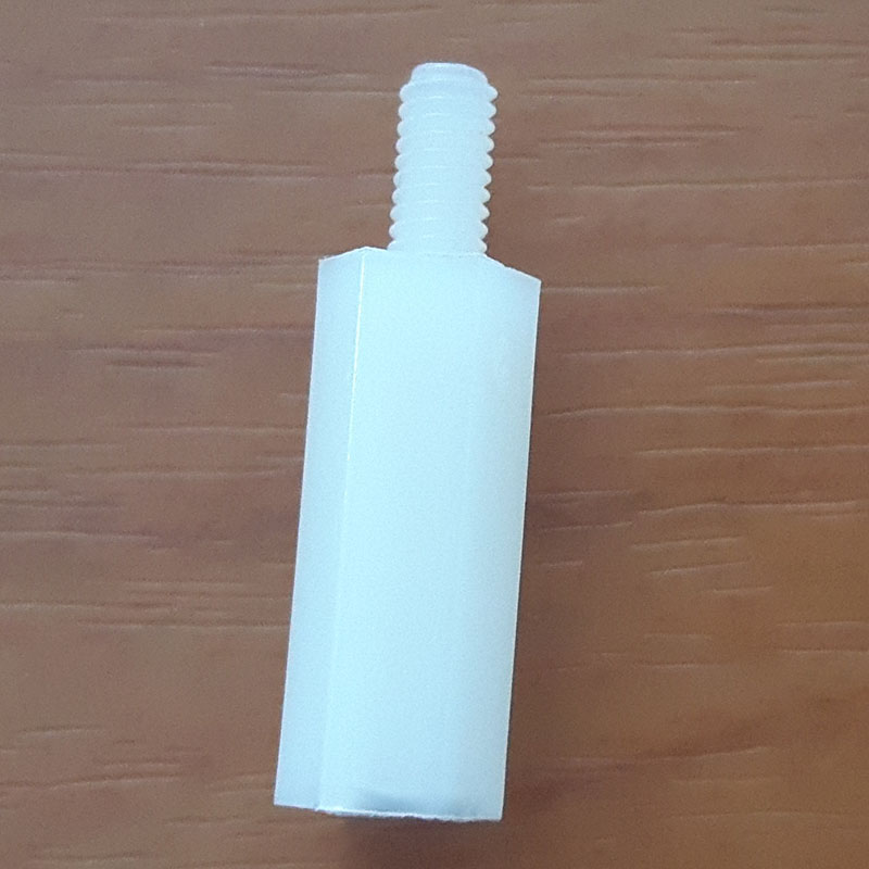 ไนลอนสเปสเซอร์ ผู้-เมีย หกเหลี่ยม ขนาด M3 ยาว 15 ม.ม. Plastic PC Male to Female M3x15mm Hex Nylon Standoff Spacer