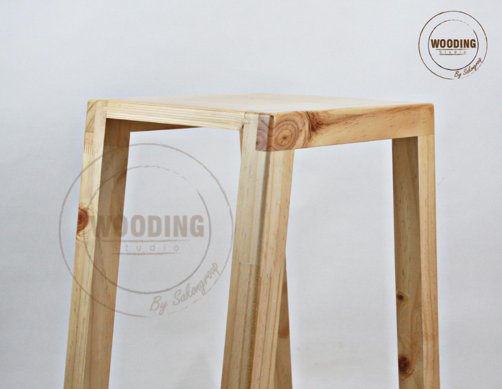 เก้าอี้สตูลสูงทรงA