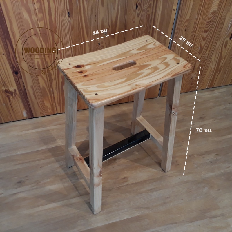 เก้าอี้ไม้สน (J038-02)