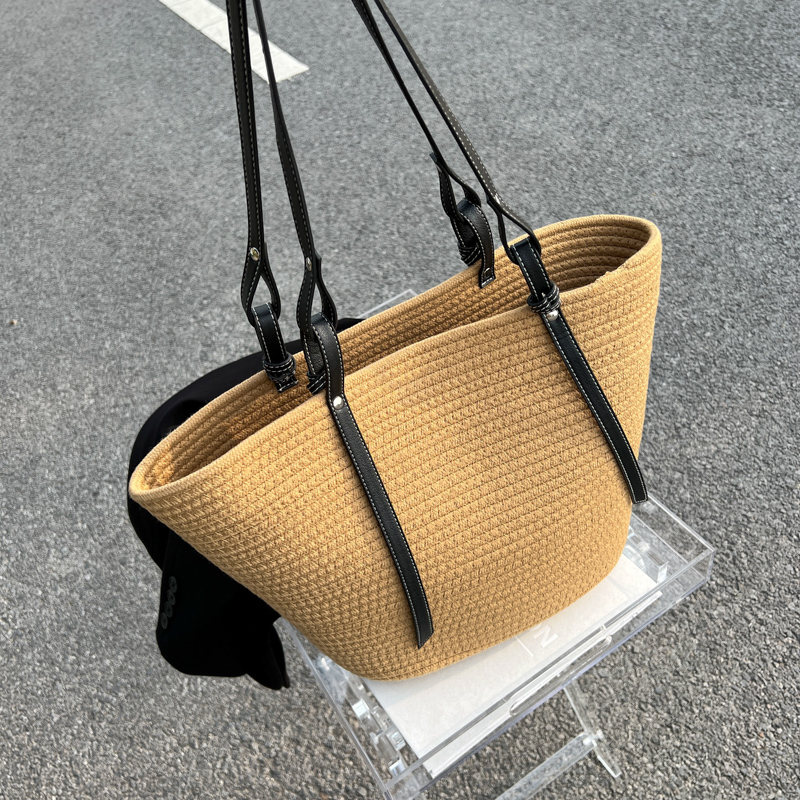 กระเป๋าผู้หญิงสวยๆ กระเป๋าสะพายข้างผู้หญิง กระเป๋าแบรนด์COOL BAG