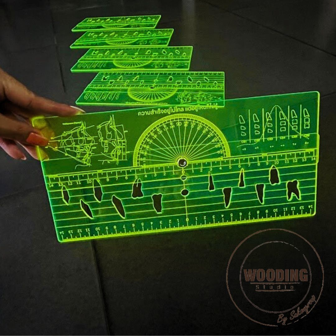 ไม้บรรทัดอะคริลิค