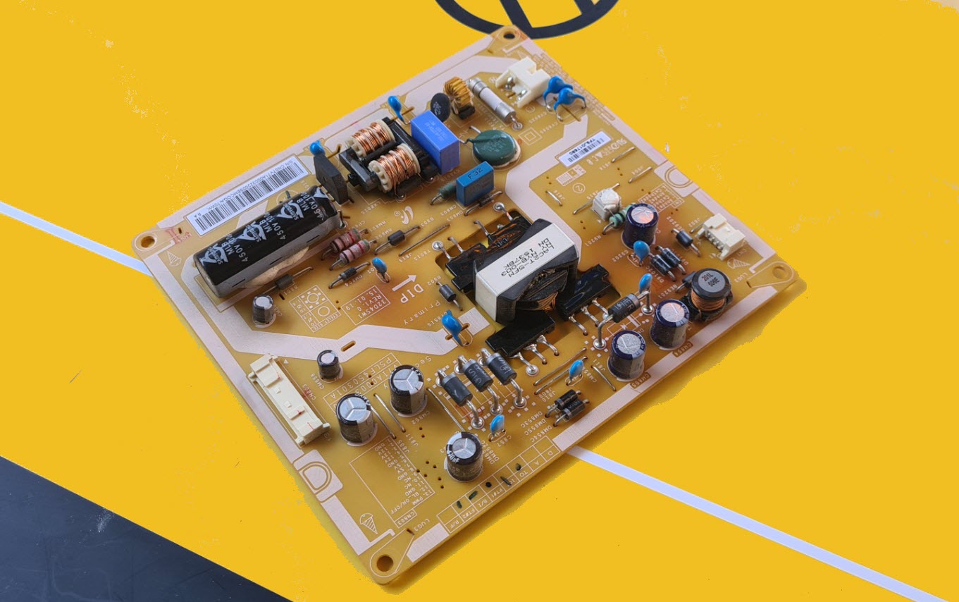 POWER SUPPLY TOSHIBA 32L2550VT : V71A00032200