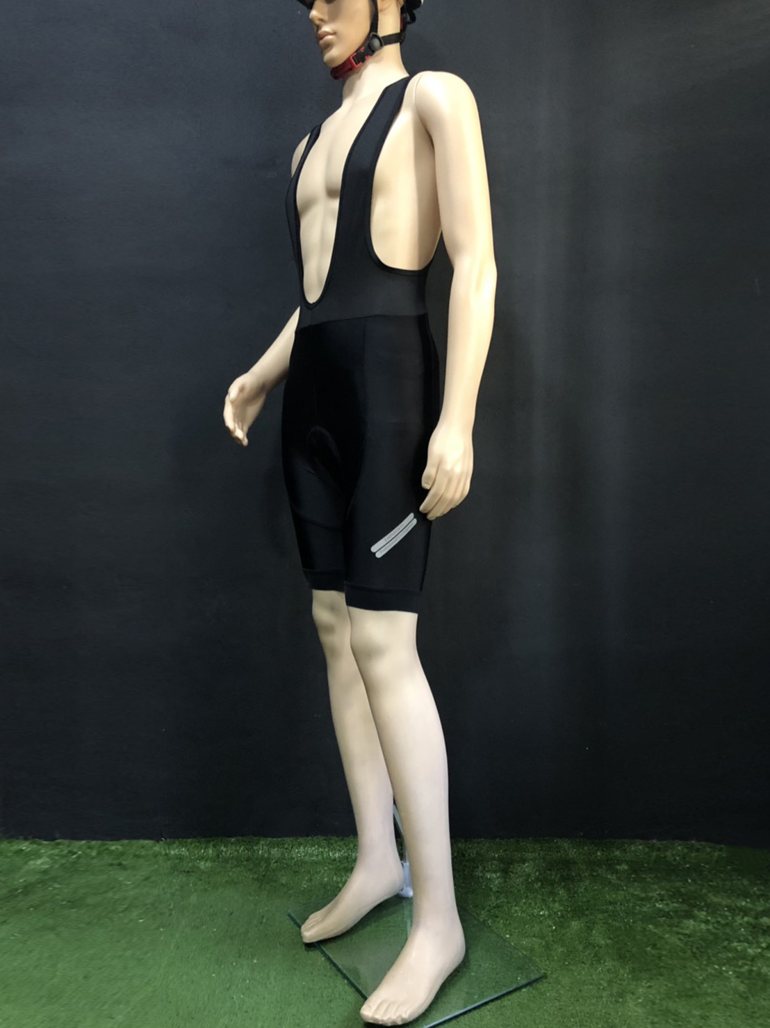 กางเกงปั่นจักรยาน เอี๊ยมขาสั้น เป้าเจล 7D ปลายต่อขาเลเซอร์คัท