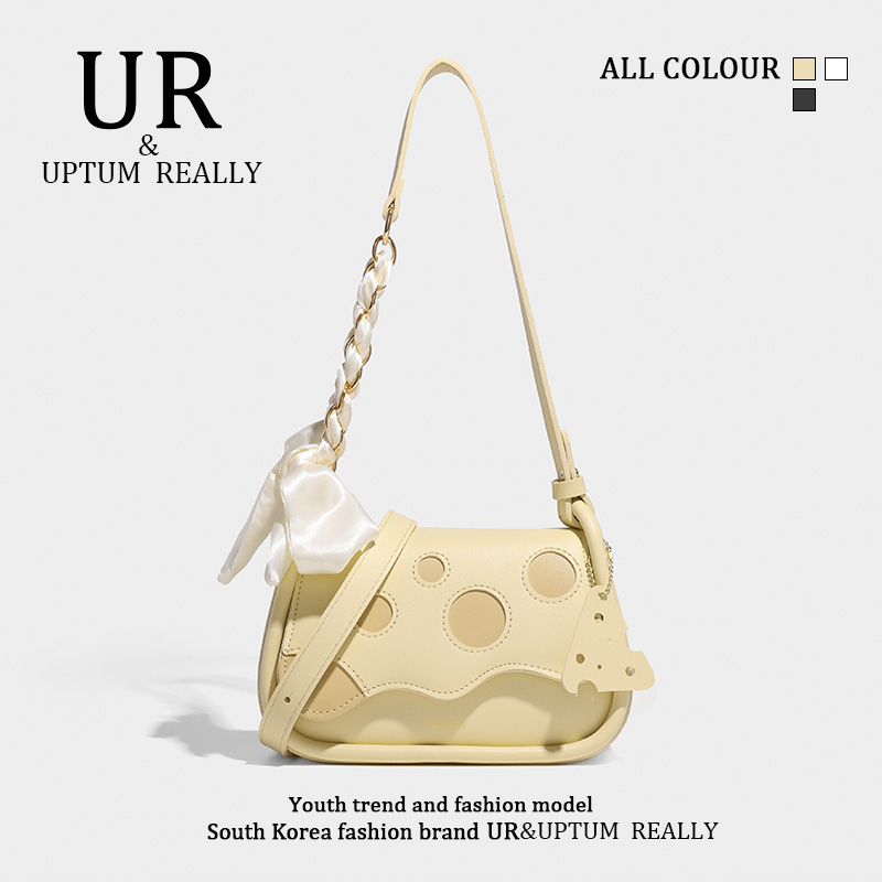 กระเป๋าผู้หญิงสวยๆ กระเป๋าสะพายข้างผู้หญิง กระเป๋าแบรนด์ BEAR BAG กระเป๋าหมีสุดคิ้ว!