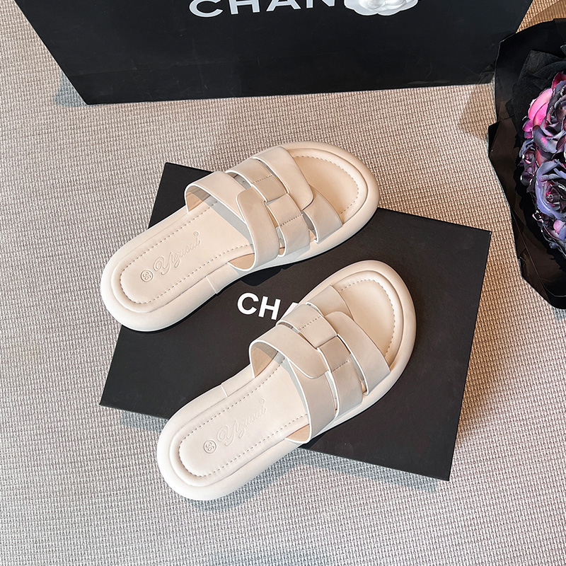 รองเท้าแตะผู้หญิงส้นเตี้ย ใส่สบาย มีขนาด35-43
