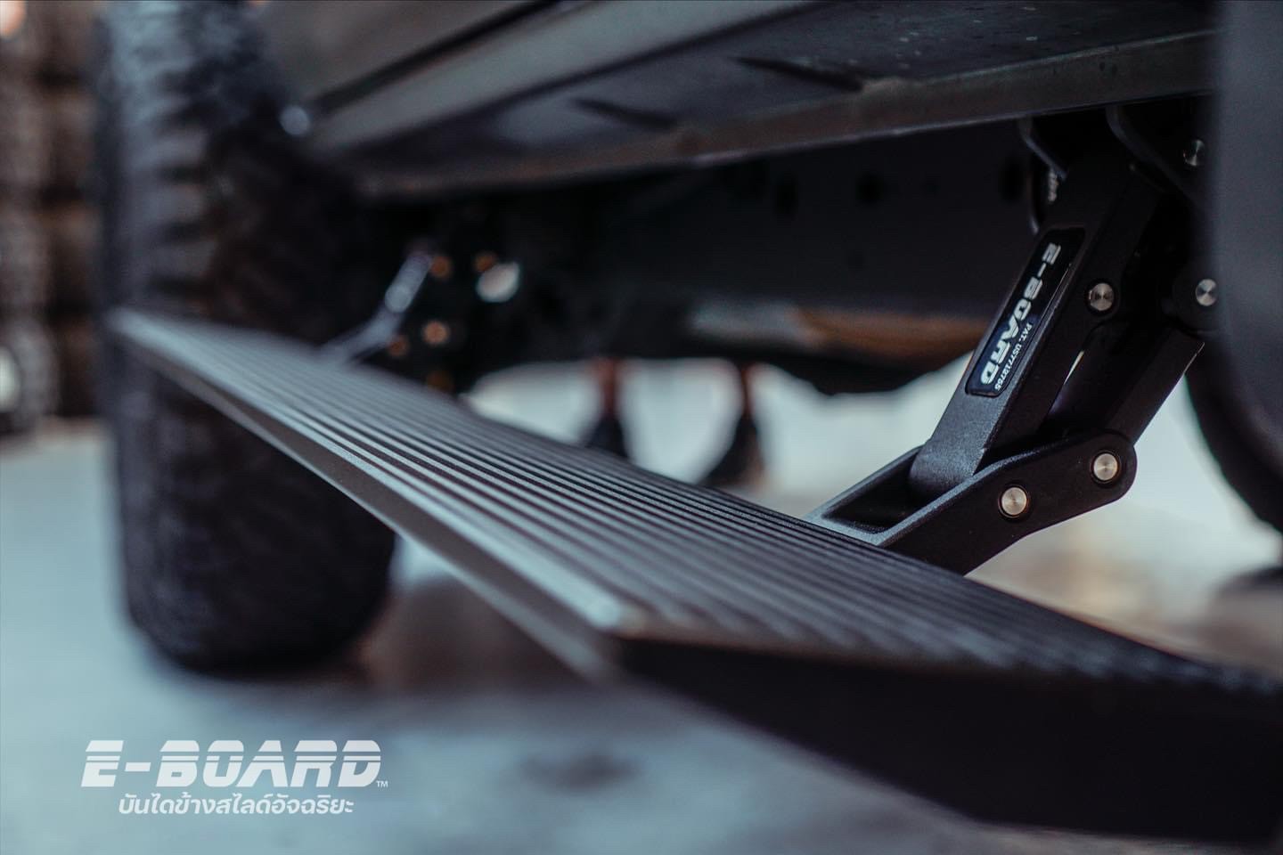 E-Board บันไดไฟฟ้า FORD RANGER RAPTOR 2018 UP