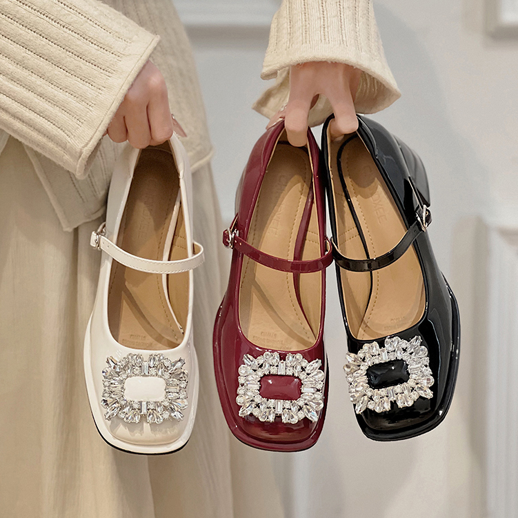 รองเท้าคัทชูผู้หญิงส้นเตี้ย ใส่สบาย มีขนาด35-40