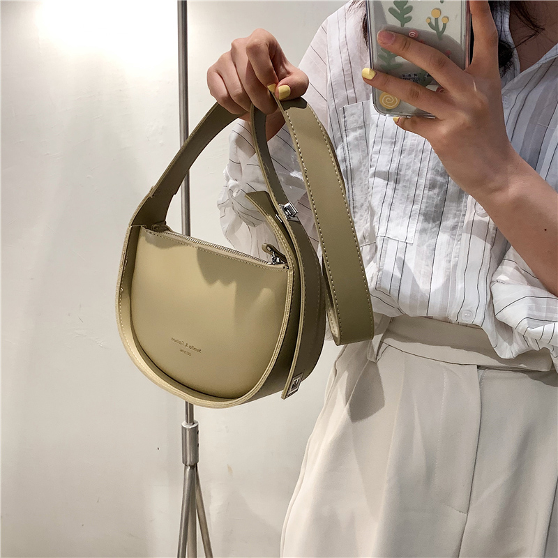 กระเป๋าผู้หญิงสวยๆ กระเป๋าสะพายข้างผู้หญิง กระเป๋าแบรนด์COOL BAG