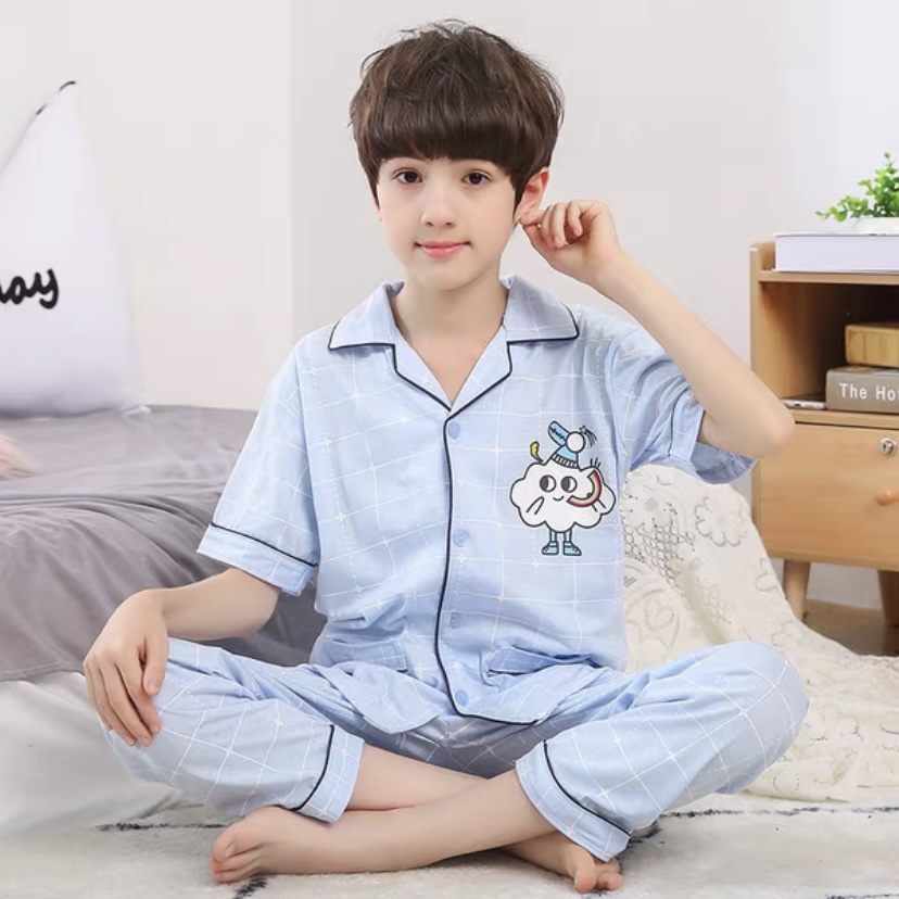 พรีออเดอร์ ชุดนอนเด็กพิมพ์ลาย กระดุม แขนสั้น